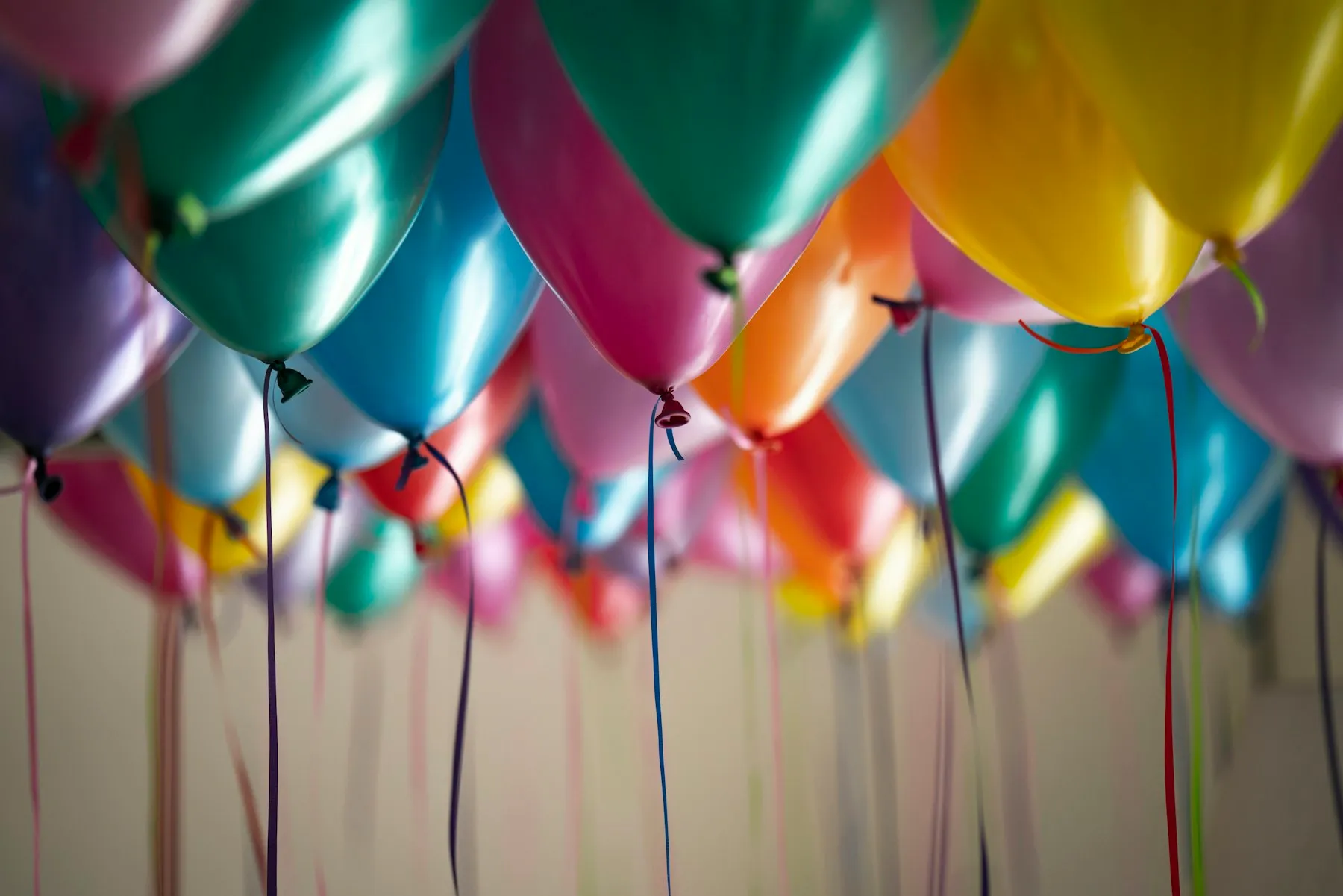Balloon ceiling